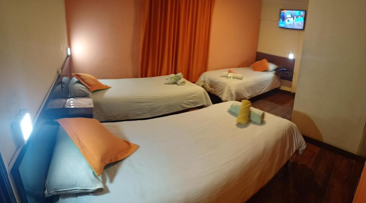 Isabela Hotel La Paz Bagian luar foto